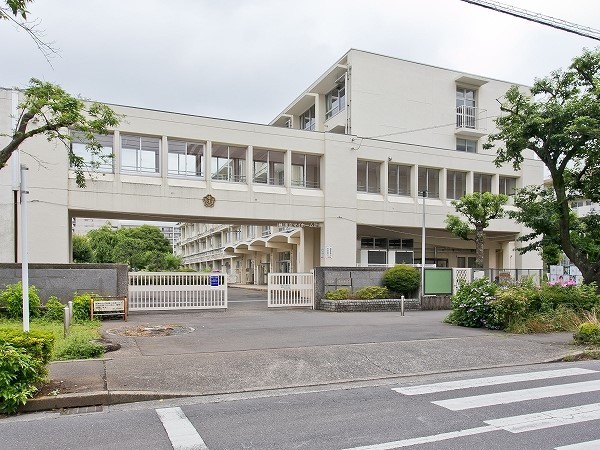 周辺環境:東村山市立東村山第一中学校