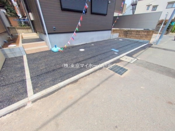 外観:カースペース