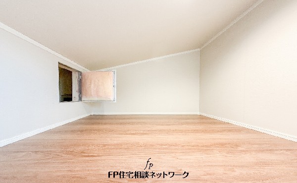 小屋裏収納