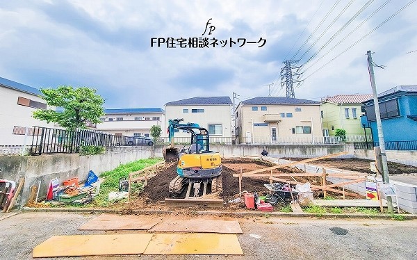 外観:現地外観写真（建築中）
