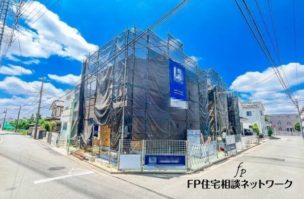 外観:現地外観写真（建築中）