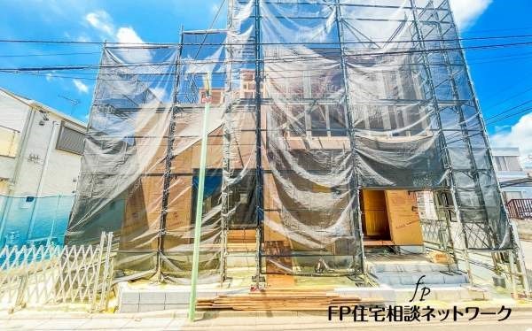 外観:現地外観写真（建築中）