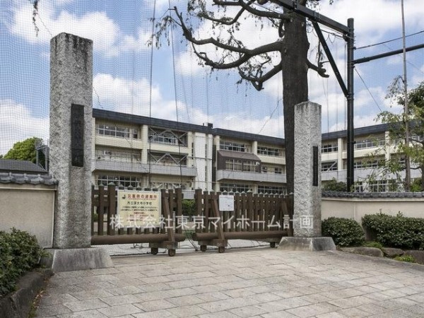 周辺環境:調布市立深大寺小学校
