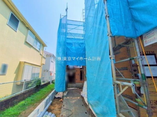 外観:現地外観写真（建築中）