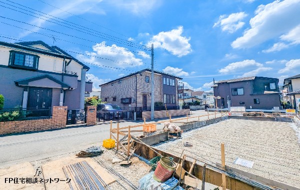 外観:現地外観写真(建築中）