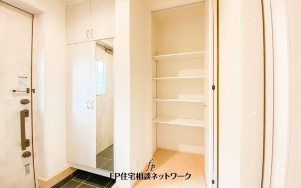 玄関ホール