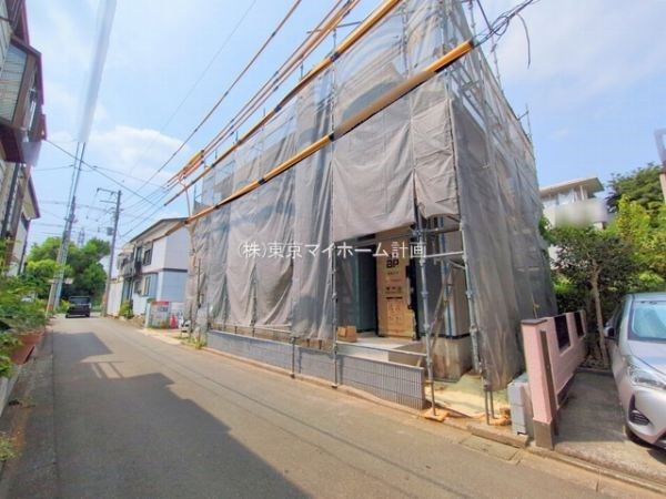 外観:現地外観写真（建築中）