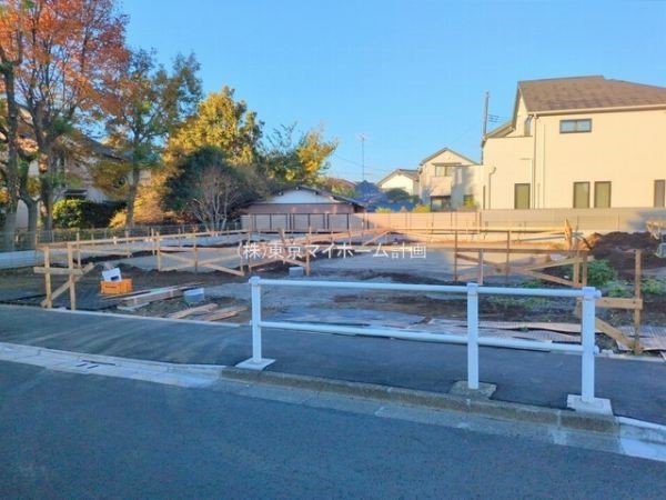 外観:現地外観写真（建築中）