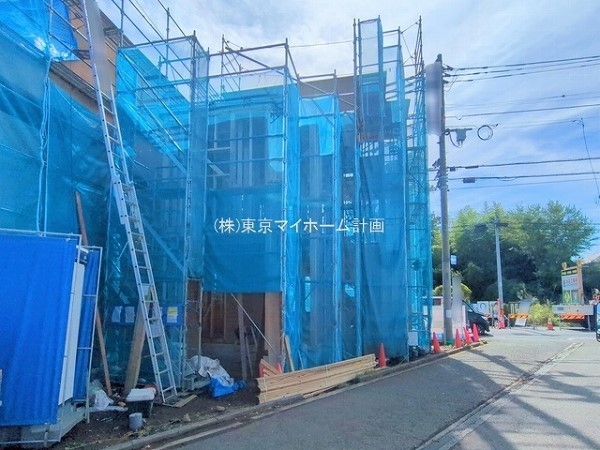 外観:現地外観写真（建築中）