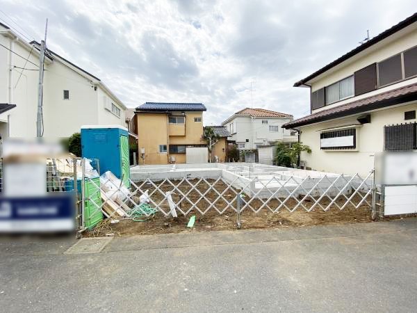 外観:現地外観写真（建築中）