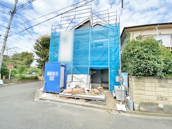 外観:現地外観写真（建築中）