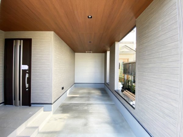 外観:カースペース