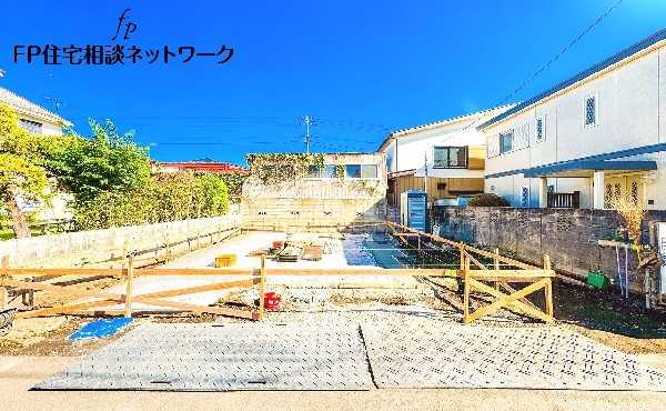 外観:現地写真（建築中）