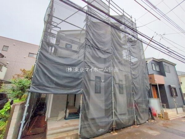 外観:現地外観写真（建築中）
