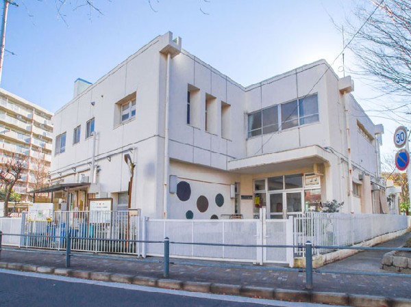 周辺環境:はこべら保育園(一人一人の子どもの個性を尊重し、自主性を育てるために職員は豊かな感性と愛情を持って保育にあたります。保育園と家庭との連携を密にします。)