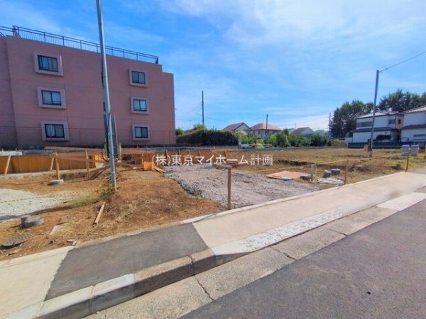 外観:現地外観写真(建築中)