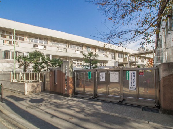 周辺環境:調布市立滝坂小学校