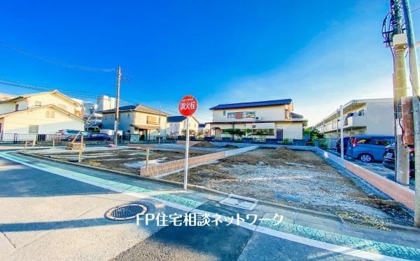 外観:現地外観写真（建築中）