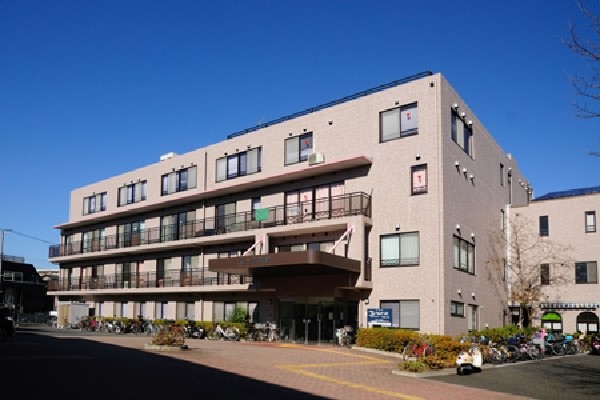 周辺環境:社会福祉法人浴光会国分寺病院(戦前に発足した、長い歴史を持つ病院であり、150床以上のベッドと、循環器内科など専門性を持つ内科を持つ、地域医療機関として機能しています。)