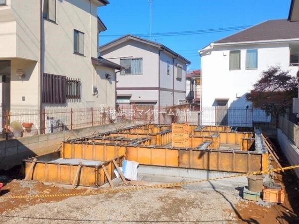 外観:現地外観写真（建築中）