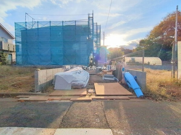 外観:現地外観写真（建築中）