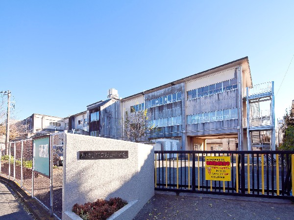 周辺環境:東村山市立萩山小学校