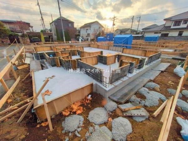 外観:現地外観写真（建築中）