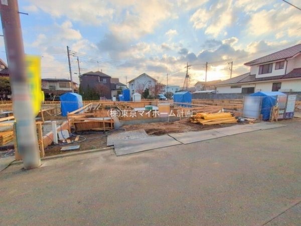 外観:現地外観写真（建築中）