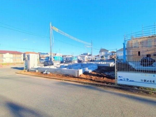 外観:現地外観写真（建築中）