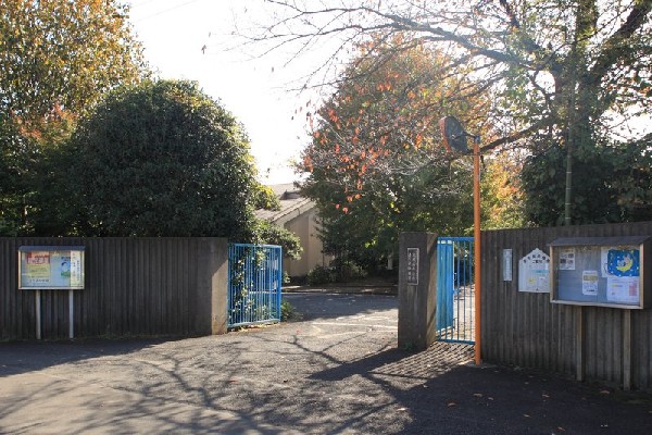 周辺環境:まりあ幼稚園