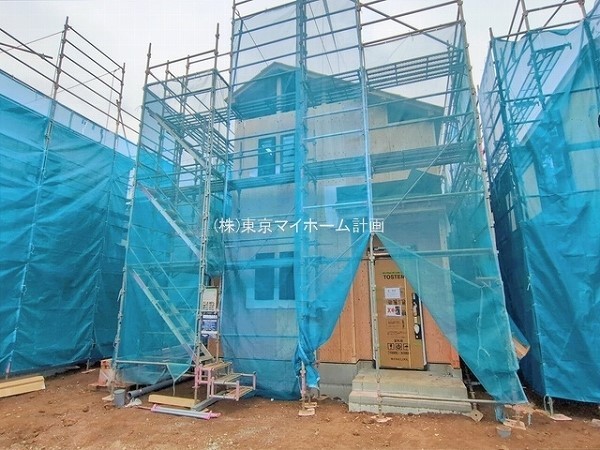 外観:現地外観写真（建築中）