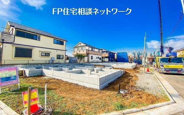 外観:現地外観写真（建築中）