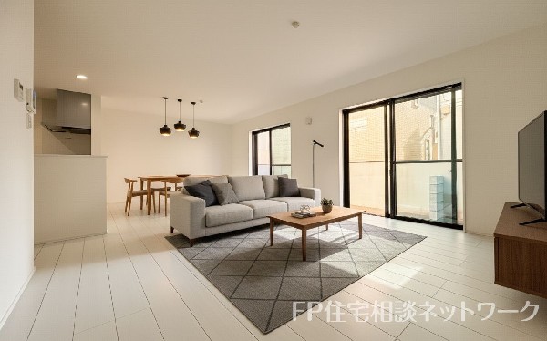 リビング（家具配置イメージ）