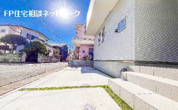 外観:カースペース