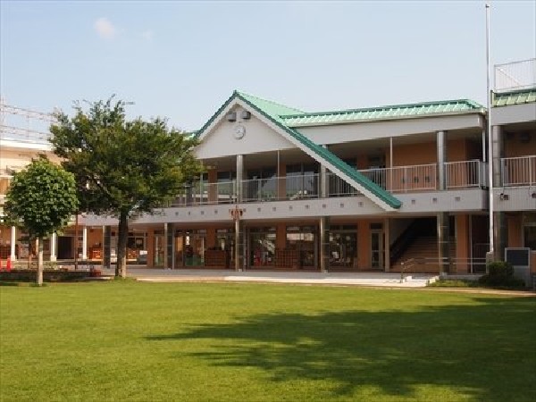 周辺環境:府中白糸台幼稚園(伸びやかに遊びながら学び・育つ「子どもの楽園」をテーマに運営している幼稚園です。)