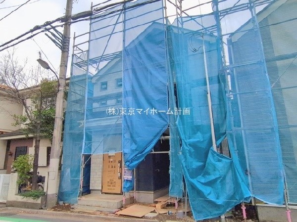 外観:現地外観写真（建築中）