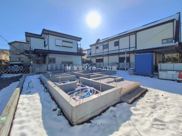 外観:現地外観写真（建築中）