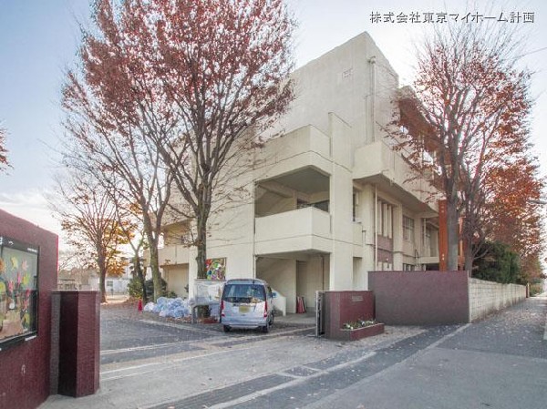 周辺環境:府中市立若松小学校