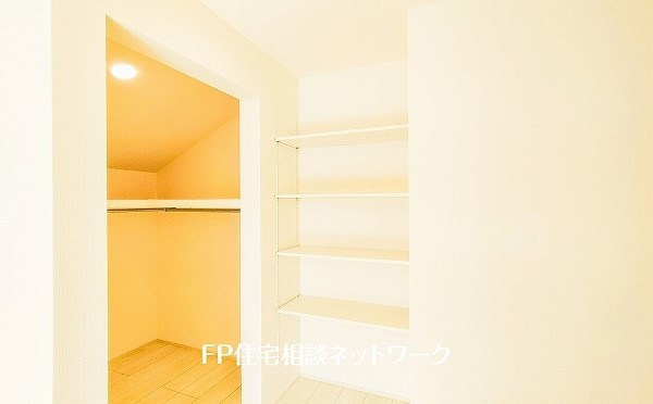 ウォークインクローゼット