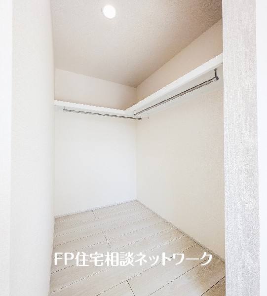 ウォークインクローゼット