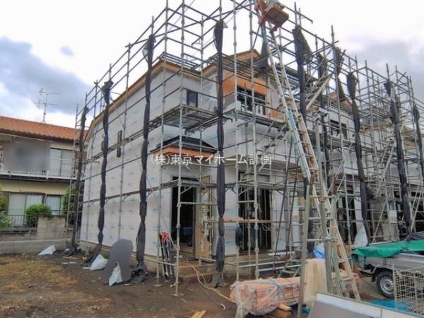 外観:現地外観写真（建築中）