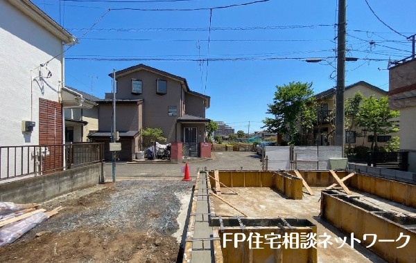 外観:現地外観写真（建築中）