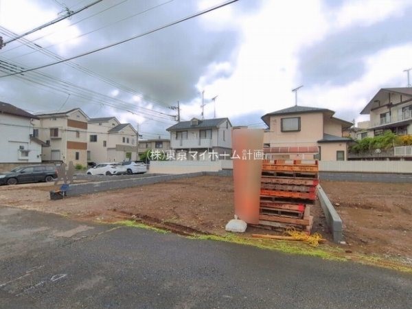 外観:現地外観写真（建築中）