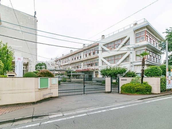 周辺環境:立川市立立川第五中学校