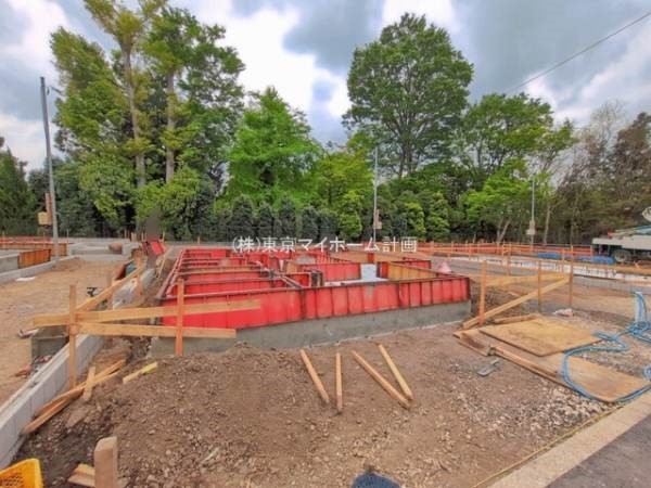 外観:現地外観写真（建築中）
