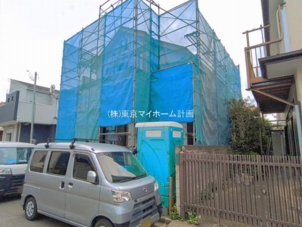 外観:現地外観写真（建築中）