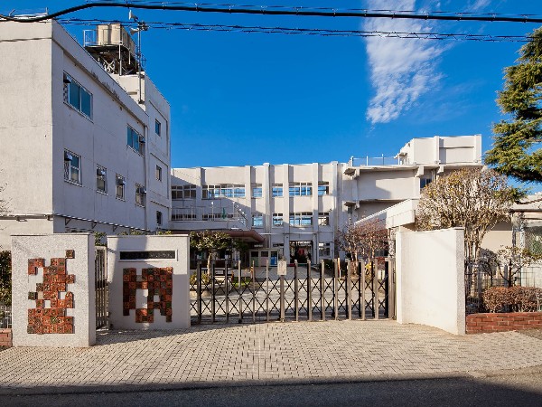 周辺環境:国分寺市立第八小学校