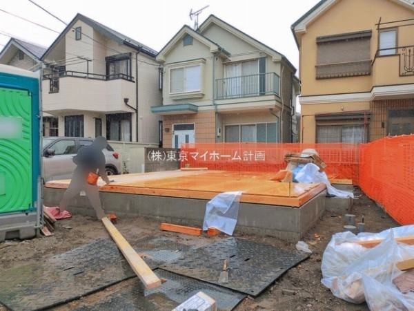 外観:現地外観写真（建築中）