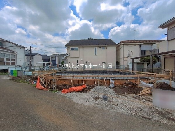 外観:現地外観写真（建築中）