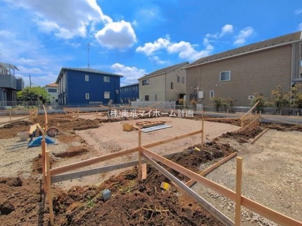 外観:現地外観写真（建築中）